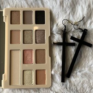 TOO FACED WHITE CHOCOLATE CHIP EYESHADOW